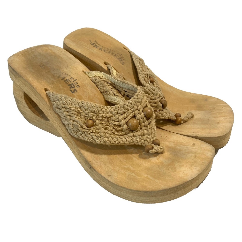 Vtg Skechers Womens 7 Wedge Flip Flop Brown Cut Out Ratten Braided Beads